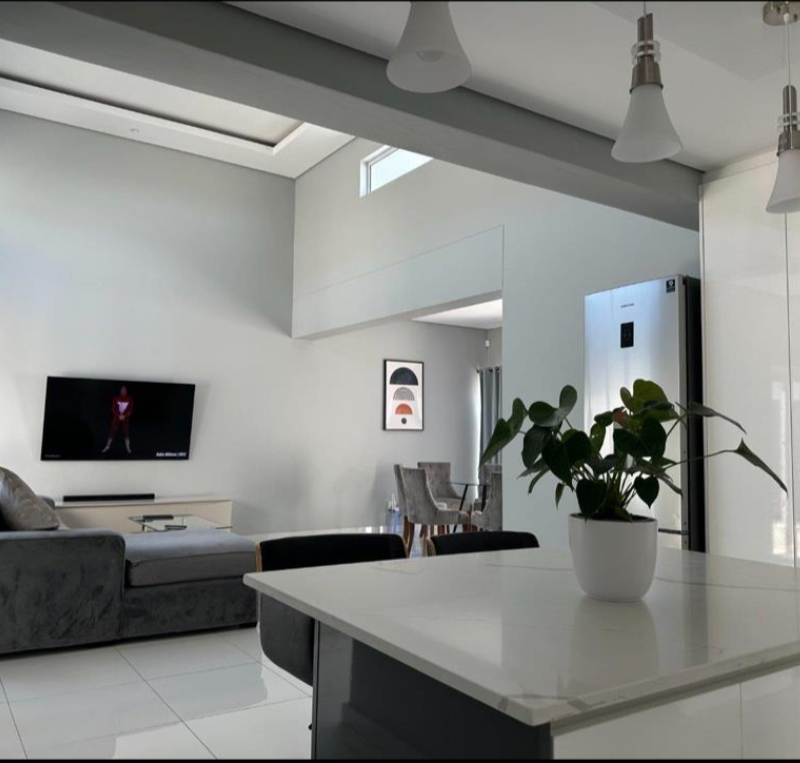 3 Bedroom Property for Sale in Sandown Western Cape